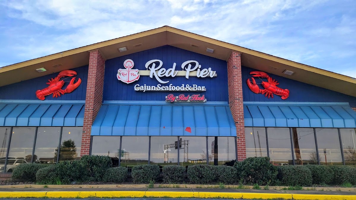Red Pier Cajun Seafood & Bar - Service Rd.